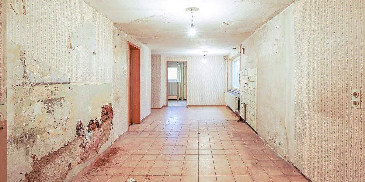 Mehrfamilienhaus, Wohnhaus Marxzell / Burbach Burbach - 7 Zimmer, 209 m&sup2;, 299.500&euro; | Angebot:25814994