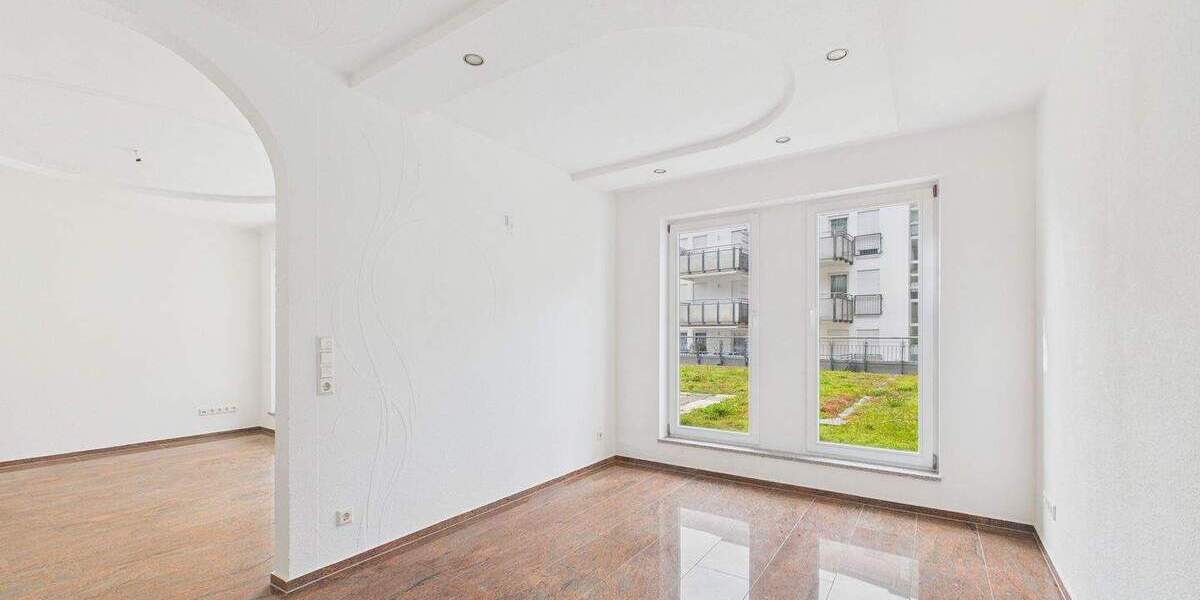 Etagenwohnung Baden-Baden Innenstadt - 3 Zimmer, 115 m&sup2;, 399.000&euro; | Angebot:25922498
