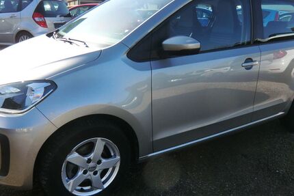 VW up! 51.000 km 10.990 &euro; Oberkirch 77704