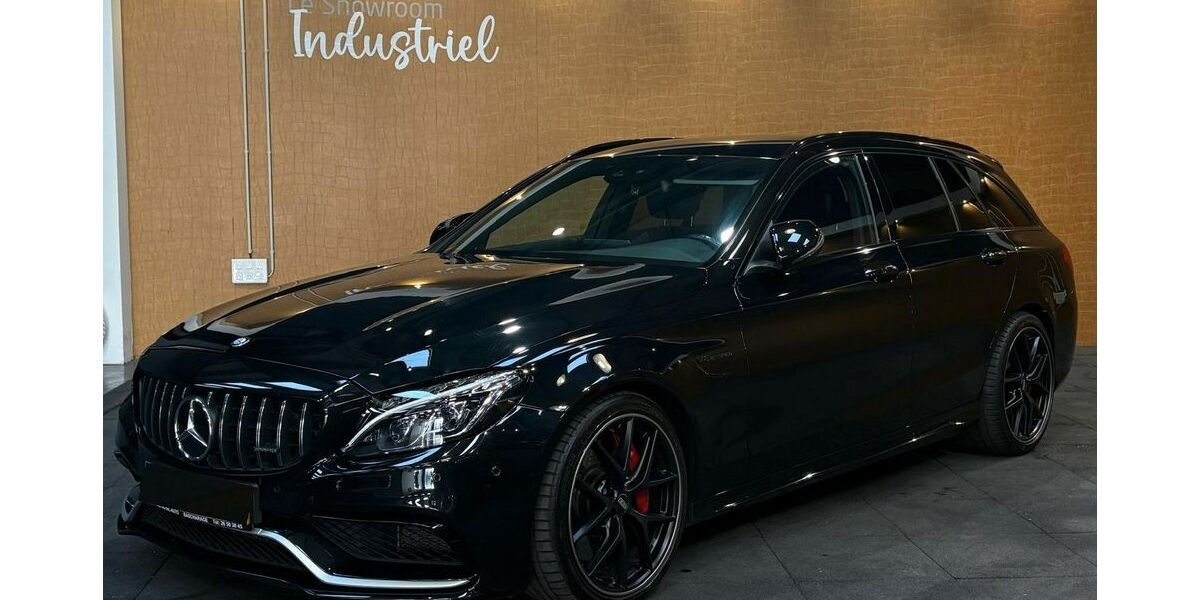 Mercedes-Benz C 63 AMG 150.000 km 26.999 &euro; Rheinau Freistett 77866