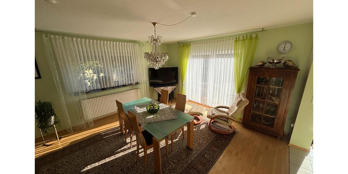 Villa Rastatt - 9 Zimmer, 1.350.000&euro; | Angebot:23007433