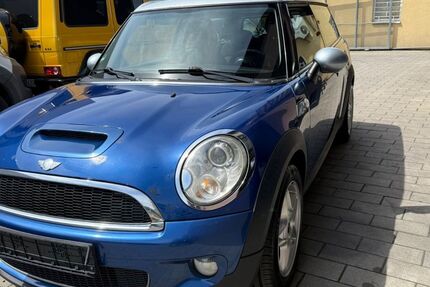 Mini Cooper S Clubman 179.000 km 4.699 &euro; Malsch 76316