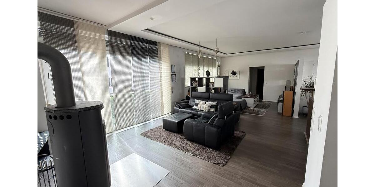 Erdgeschoßwohnung Baden-Baden Lichtental - 3 Zimmer, 120 m&sup2;, 379.000&euro; | Angebot:24868686