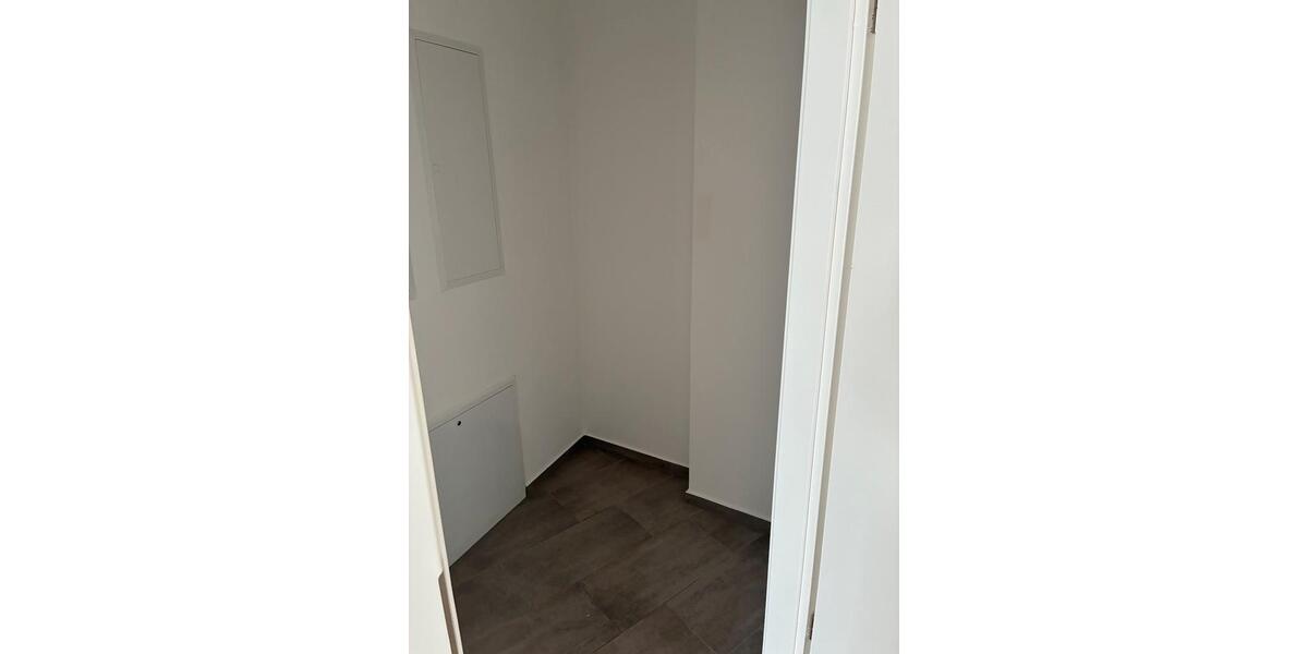 Erdgeschoßwohnung Baden-Baden Baden - 2 Zimmer, 69 m&sup2;, 989&euro; | Angebot:25902028
