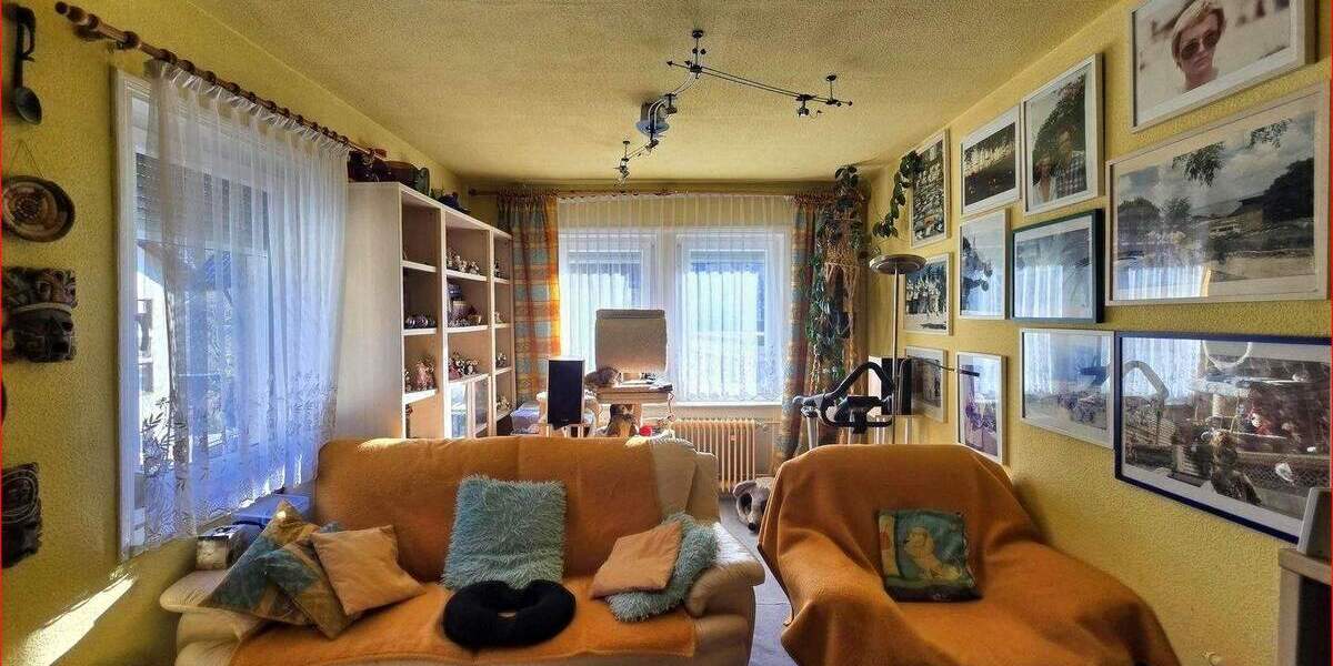 Mehrfamilienhaus, Wohnhaus Bad Herrenalb - 1 Zimmer, 244 m&sup2;, 299.000&euro; | Angebot:25796565