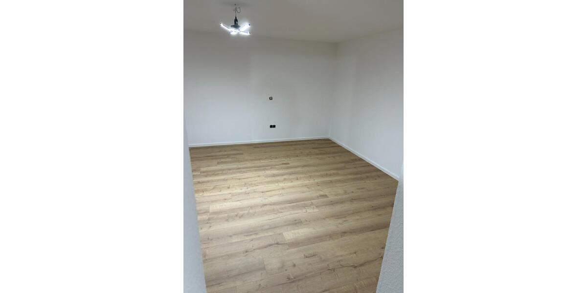 Erdgeschoßwohnung Rheinau - 3 Zimmer, 85 m&sup2;, 910&euro; | Angebot:25308138