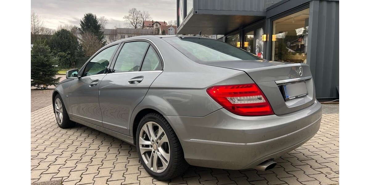 Mercedes-Benz C220 198.000 km 14.500 &euro; Achern 77855