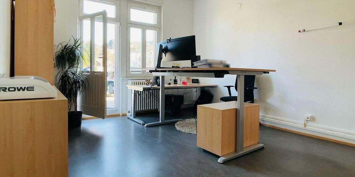 Mehrfamilienhaus, Wohnhaus Gernsbach - 6 Zimmer, 178 m&sup2;, 325.000&euro; | Angebot:25669029