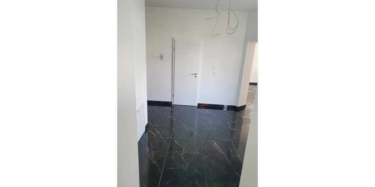 Etagenwohnung Gernsbach - 3 Zimmer, 111 m&sup2;, 420.000&euro; | Angebot:25614911