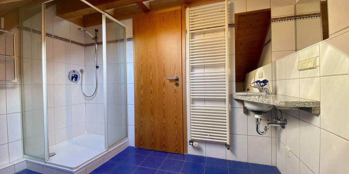 Mehrfamilienhaus, Wohnhaus Weisenbach Au - 9 Zimmer, 489.000&euro; | Angebot:25718490