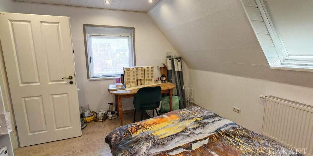 Einfamilienhaus Keltern Niebelsbach - 6 Zimmer, 180 m&sup2;, 650.000&euro; | Angebot:25707703