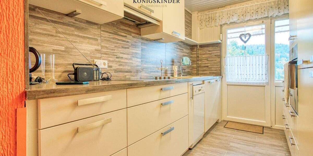 Etagenwohnung Gernsbach Obertsrot - 4 Zimmer, 82 m&sup2;, 195.000&euro; | Angebot:25732755