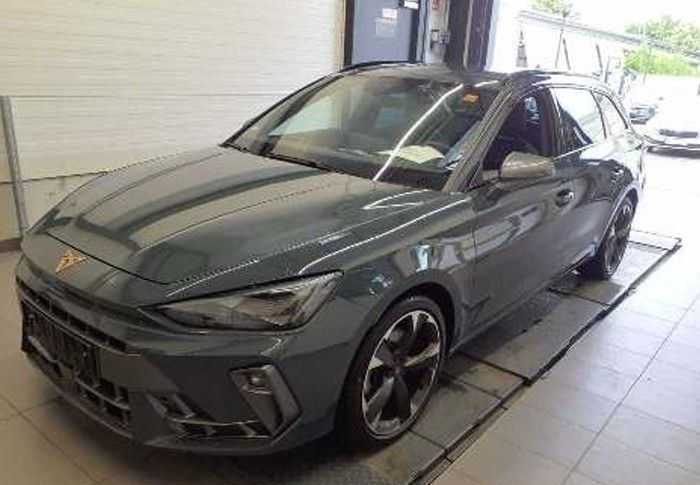 Cupra Leon 11.390 km 32.430 &euro; Ettlingen 76275