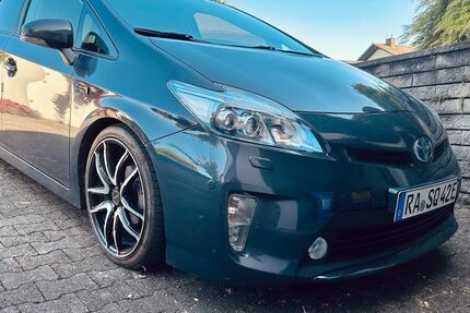 Toyota Prius 187.000 km 12.800 &euro; Bietigheim 76467