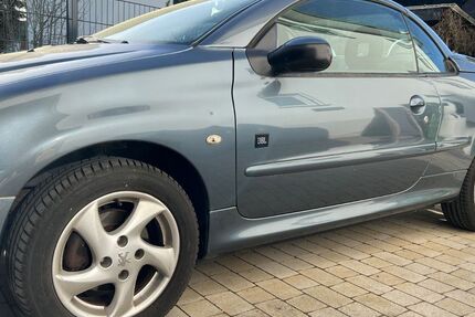 Peugeot 206 111.181 km 2.499 &euro; Rheinmünster 77836