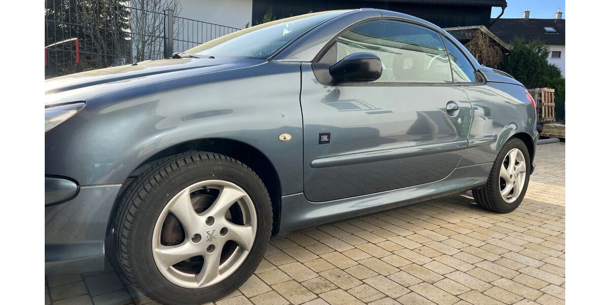 Peugeot 206 111.181 km 2.499 &euro; Rheinmünster 77836