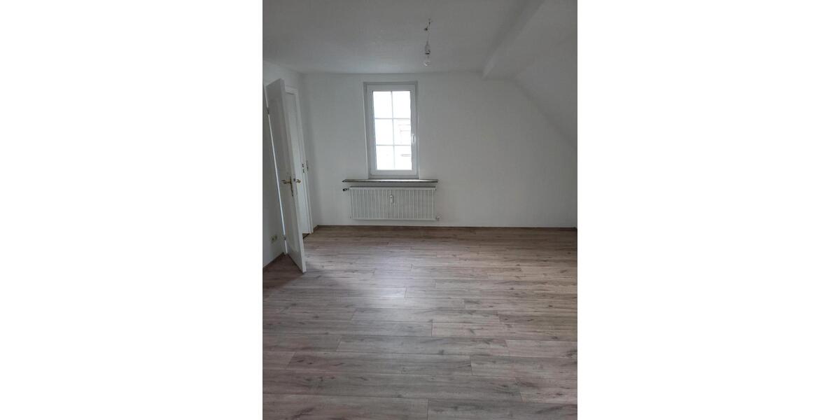 Maisonettenwohnung Bad Wildbad - 6 Zimmer, 140 m&sup2;, 1.600&euro; | Angebot:24110481