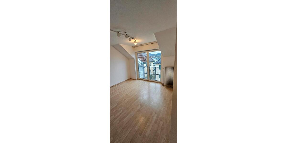 Etagenwohnung Baden-Baden Lichtental - 3 Zimmer, 85 m&sup2;, 269.000&euro; | Angebot:25831338