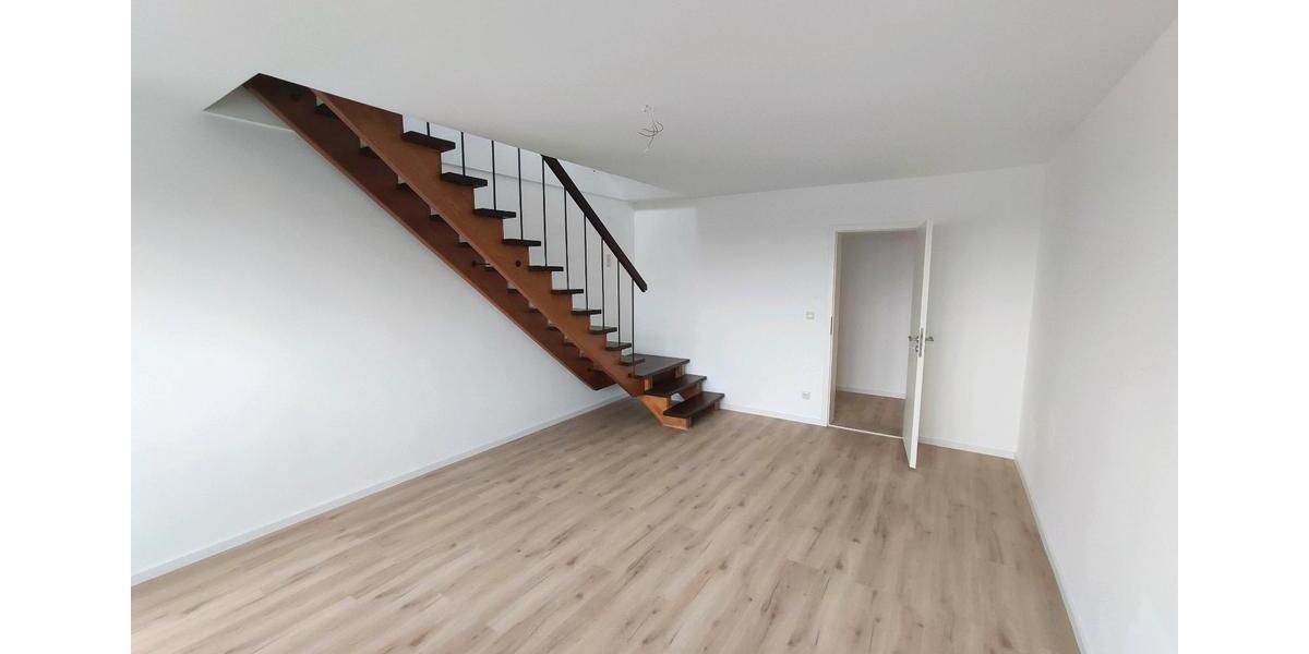 Maisonettenwohnung Rastatt - 3 Zimmer, 79 m&sup2;, 1.345&euro; | Angebot:25821679
