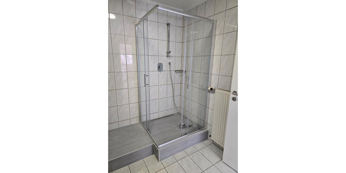 Etagenwohnung Bad Wildbad - 2.5 Zimmer, 61 m&sup2;, 500&euro; | Angebot:26680582