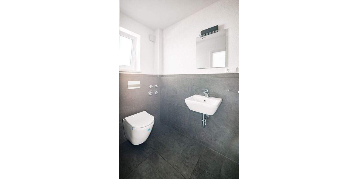 Doppelhaushälfte Gernsbach - 5 Zimmer, 157 m&sup2;, 2.000&euro; | Angebot:25702797