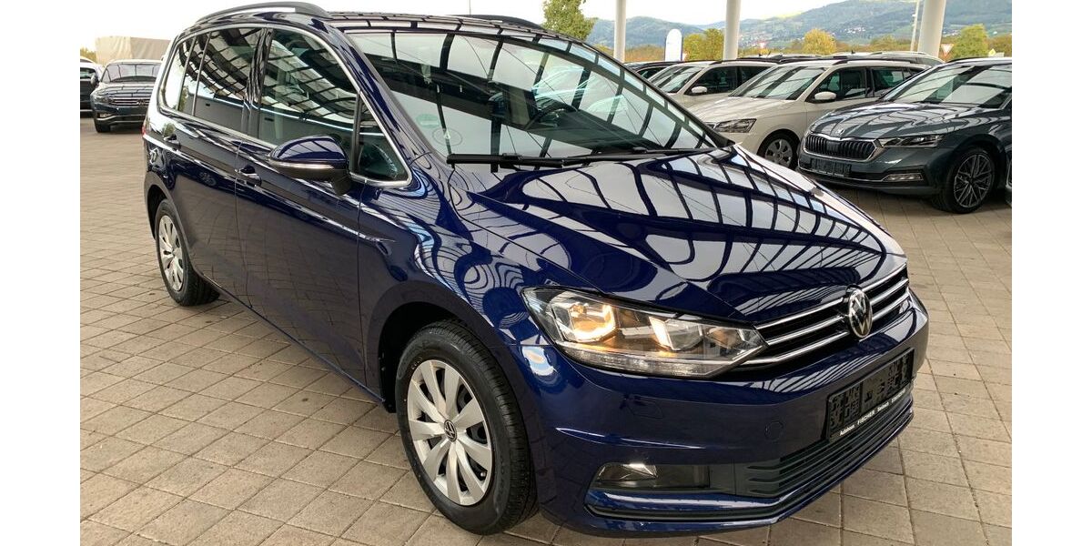 VW Touran 50.268 km 28.900 &euro; Sasbach 77880