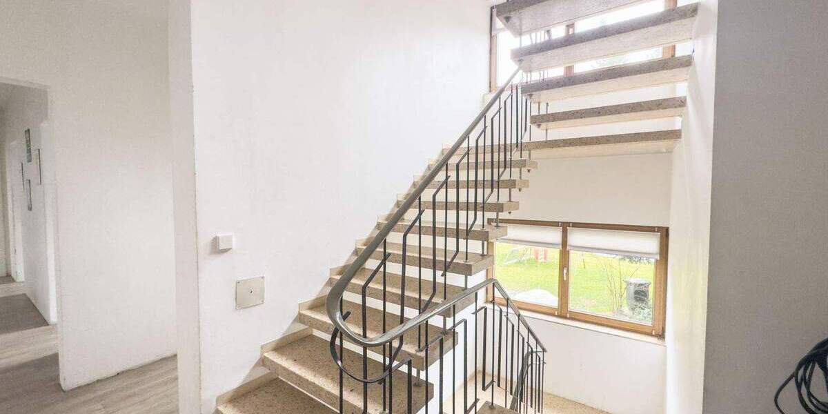 Mehrfamilienhaus, Wohnhaus Dobel - 1 Zimmer, 290 m&sup2;, 569.000&euro; | Angebot:25718554