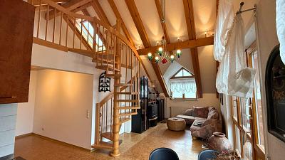 ELEGANTES DACHGESCHOSS MIT GALERIECHARME - Etagenwohnung Sasbachwalden | Angebot:25630467