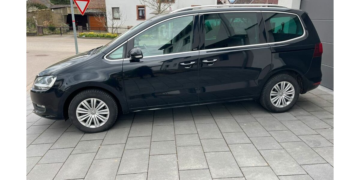 VW Sharan 112.000 km 18.999 &euro; Gaggenau 76571
