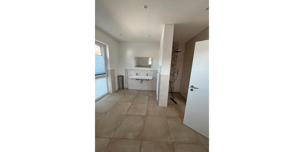 Einfamilienhaus Loffenau - 5 Zimmer, 158 m&sup2;, 790.000&euro; | Angebot:25979312