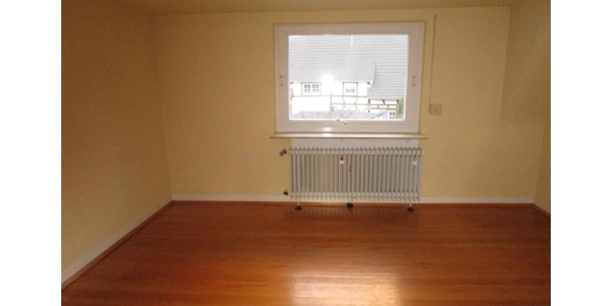 Etagenwohnung Gaggenau - 7 Zimmer, 166 m&sup2;, 1.660&euro; | Angebot:25160998