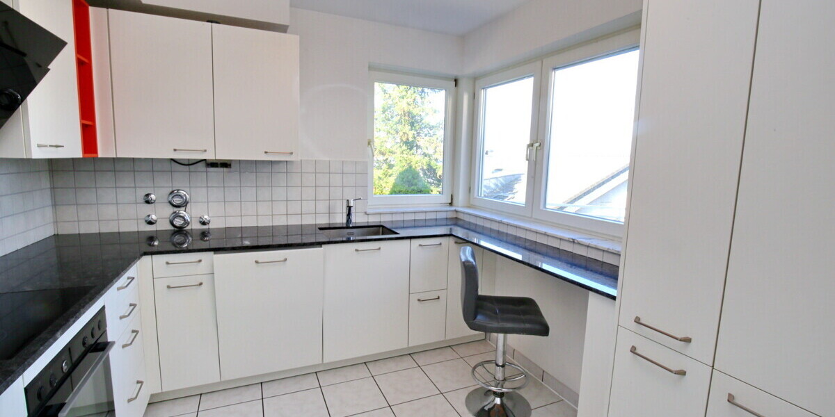 Exklusives Einfamilienhaus mit ELW in Traumlage - Zweifamilienhaus Sinzheim | Angebot:25419100