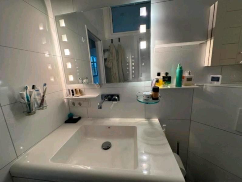 Etagenwohnung Rheinau - 2 Zimmer, 43 m&sup2;, 1.000&euro; | Angebot:25639838