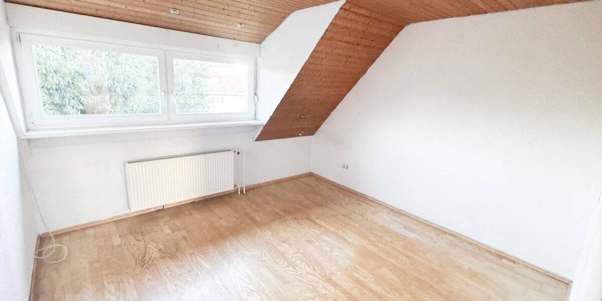 Mehrfamilienhaus, Wohnhaus Ettlingen - 310.000&euro; | Angebot:25665056