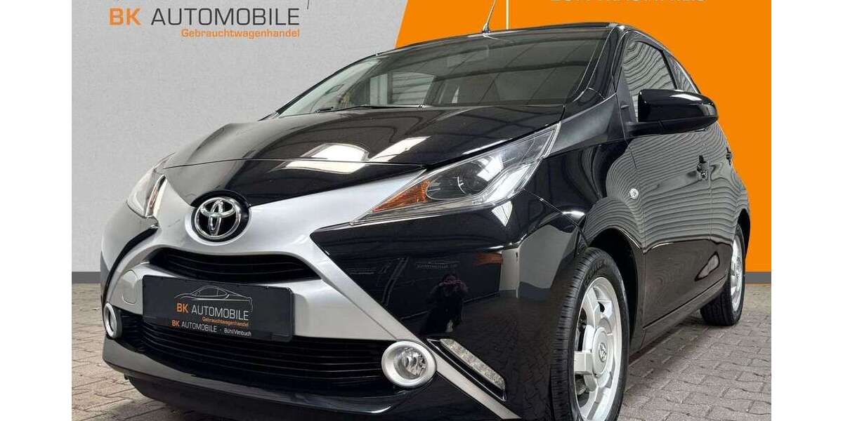 Toyota Aygo 126.000 km 9.700 &euro; Bühl-Vimbuch 77815