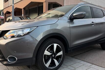 Nissan Qashqai 81.054 km 13.899 &euro; Bad Wildbad 75323
