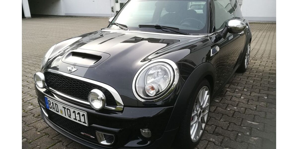 Mini John Cooper Works 125.500 km 11.300 &euro; Baden-Baden 76532