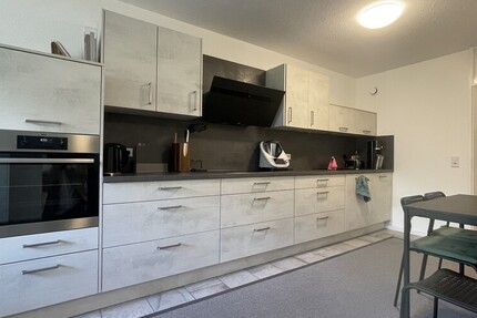 Stadtnah: Schöne 2,5-Zimmer Wohnung mit Einbauküche und Balkon - Wohnung Gaggenau | Angebot:26035645