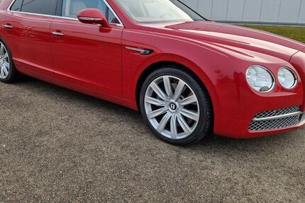 Bentley Flying Spur 58.785 km 57.900 &euro; Renchen 77871