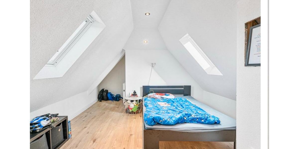 Mehrfamilienhaus, Wohnhaus Schömberg - 11 Zimmer, 233 m&sup2;, 575.000&euro; | Angebot:25312667