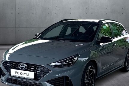 Hyundai i30 4.500 km 33.490 &euro; Ettlingen 76275