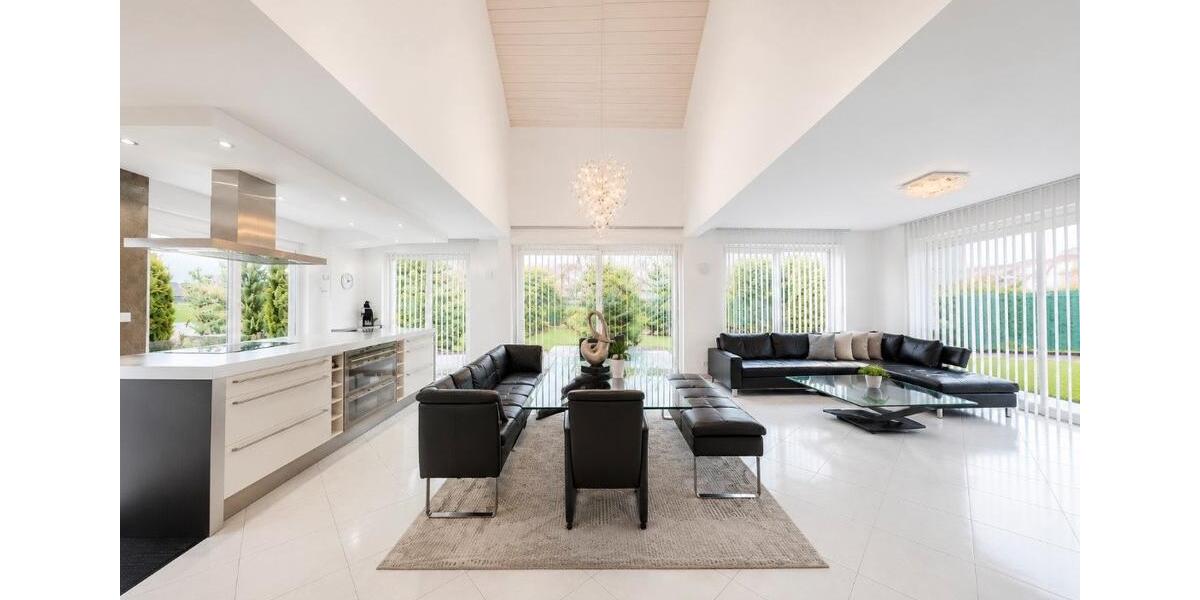 Villa Rheinau - 1 Zimmer, 650 m&sup2;, 1.899.900&euro; | Angebot:26906861