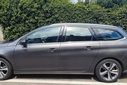 Peugeot 308 125.900 km 7.750 &euro; Rastatt 76436