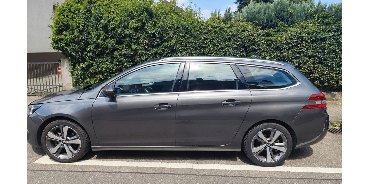 Peugeot 308 125.900 km 7.750 &euro; Rastatt 76436