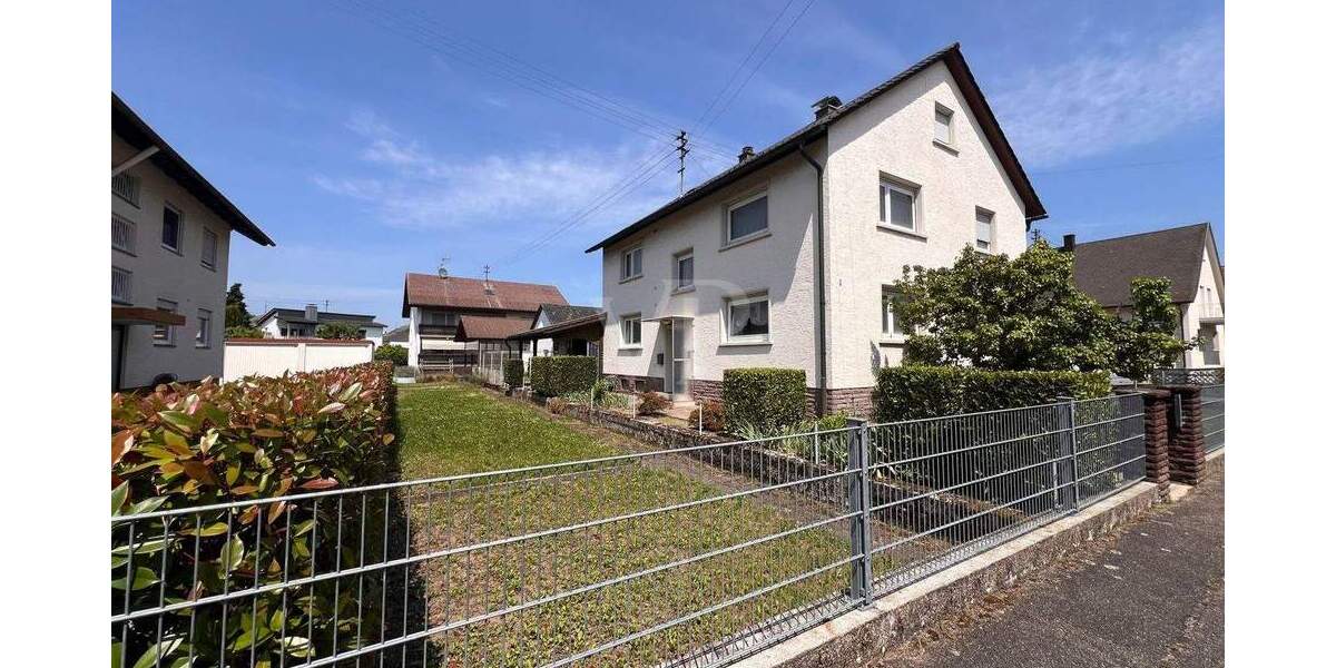 Mehrfamilienhaus, Wohnhaus Baden-Baden / Sandweier Sandweier - 6 Zimmer, 160 m&sup2;, 495.000&euro; | Angebot:25694691