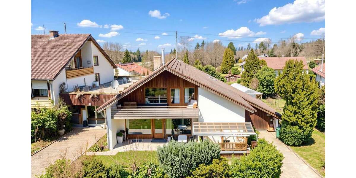 Einfamilienhaus Dobel - 10 Zimmer, 290 m&sup2;, 569.000&euro; | Angebot:25860581