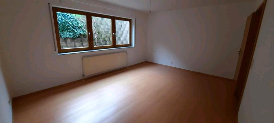 Erdgeschoßwohnung Bühl - 2.5 Zimmer, 71 m&sup2;, 650&euro; | Angebot:26671457