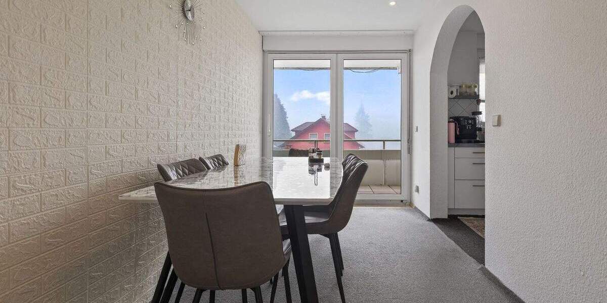 Etagenwohnung Karlsbad / Langensteinbach Langensteinbach - 3 Zimmer, 107 m&sup2;, 379.000&euro; | Angebot:25680977