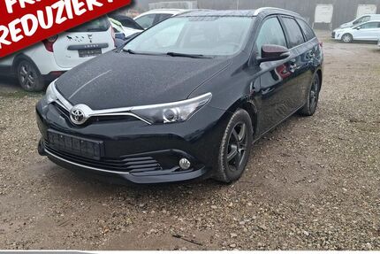 Toyota Auris 161.330 km 5.785 &euro; Achern 77855