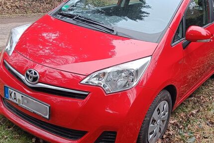 Toyota Verso-S 68.020 km 6.999 &euro; Karlsbad-Auerbach 76307